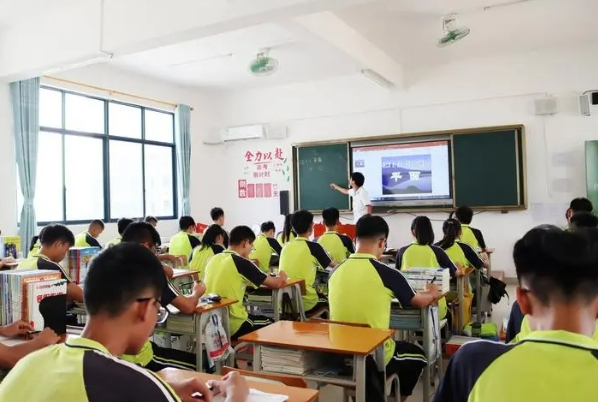 河北宁晋第一私立学校