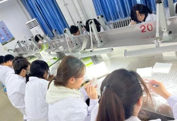 重磅利好：石家庄冀联医学中专2026级新生享多项费用全免