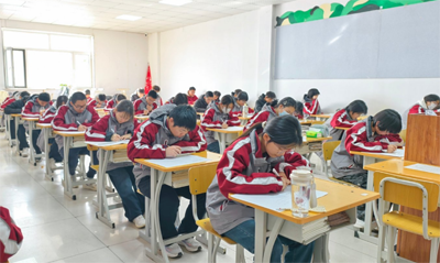 3+2大专班和3+3升学班有什么区别